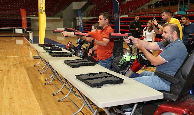 Konya Büyükşehir, engelli bireyler için Türkiye'de ilk kez Para Lazer Yarışması düzenledi