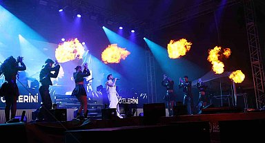 Kozan'ın kurtuluşunun 105'nci yılında gençler Sefo konseriyle coştu