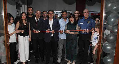 Kula'da ortaokul öğrencilerinden anlamlı sanat buluşması