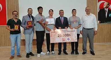 Kuşadalı öğrenciler Matematik Olimpiyatlarında il birincisi oldu