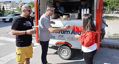 Kütahya Belediyesinden sınav sabahı sıcak çorba ikramı