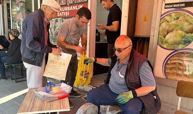 Kütahya Tavşanlı'da bayram öncesi bıçak bileme yoğunluğu