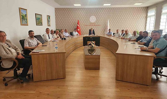 Kütahya'da Lise Müdürleri sene sonu değerlendirme toplantısında bir araya geldi