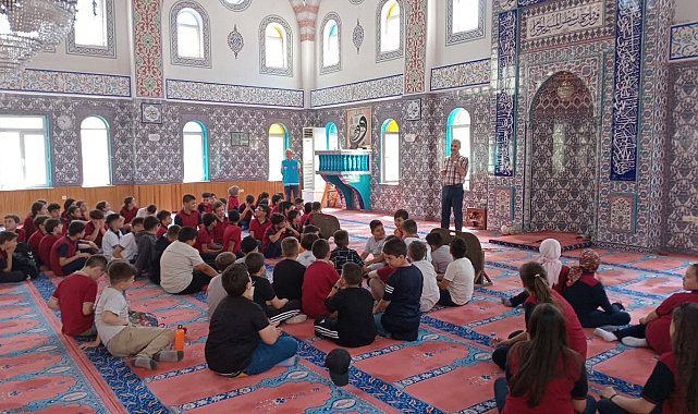 Kütahya'da yıl sonu etkinlikleri renkli görüntülere sahne oldu