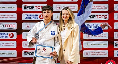 Kütahyalı sporcu Altay Gönen'den gururlandıran başarı