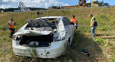 Kuzey Marmara Otoyolu'nda otomobil şarampole uçtu: 8 yaralı