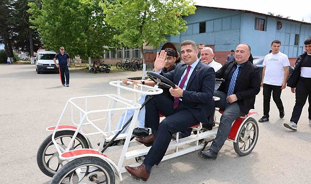 Lise öğrencilerinin bisiklet projesi dikkat çekti