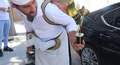 Malatyalılar, meyan kökü şerbetiyle serinliyor