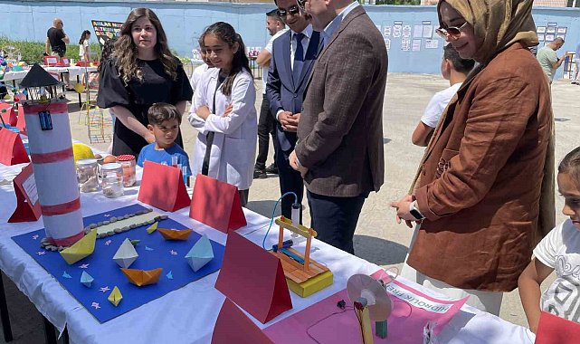 Malazgirt BİLSEM öğrencilerinden yılsonu sergisi