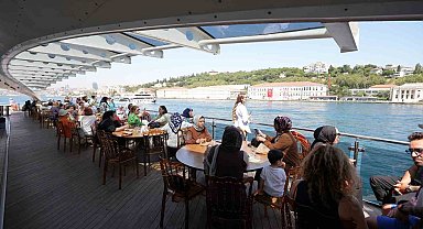 Maltepeliler İstanbul Boğazı'nda mavi yolculuğa çıktı