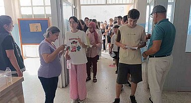 Manavgat'ta LGS heyecanı: Veliler dua etti, öğrenciler ter döktü