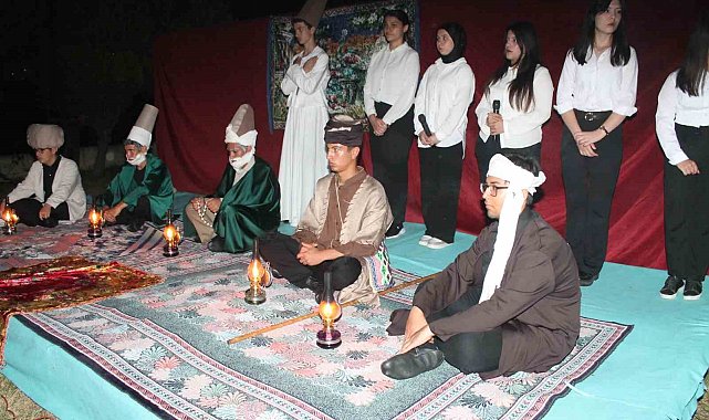 Manyas Anadolu Lisesi'nde İslam Devletleri Şenliği düzenlendi