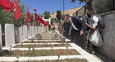Mardin'de 38 yıl önce PKK'lı teröristlerce katledilen 30 kişi anıldı