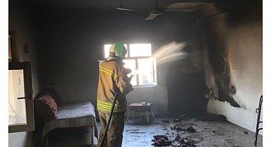 Mardin'de ev yangınında bir kişi hayatını kaybetti