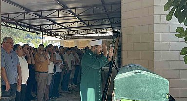 Marmaris'in Kültür sanat temsilcisi Altınöz sevenleri tarafından toprağa verildi