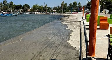 Mavişehir sahili temizlendi