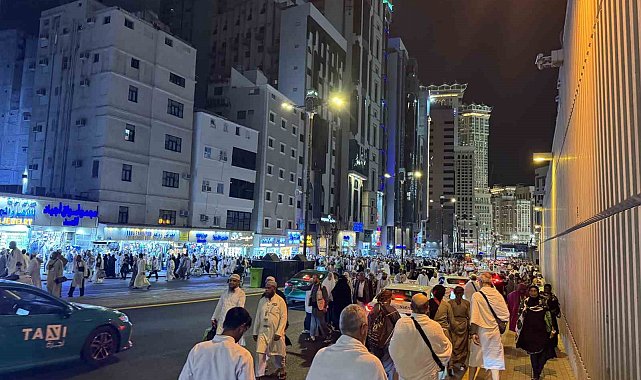 Mekke'de otobüs seferleri durdu, taksi fiyatları uçtu