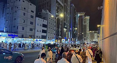 Mekke'de otobüs seferleri durdu, taksi fiyatları uçtu