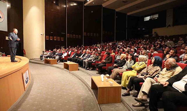 Melikgazi'de 'Kızılelma' konferansı
