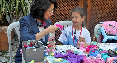 Menteşe'de "Hazine Pazarı" renkli görüntülere sahne oldu