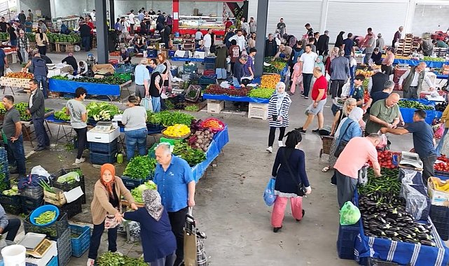 Merkezefendi'de pazaryerleri bayrama özel arife günü kurulacak