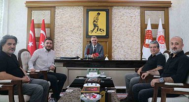 Mersin'de basın mensuplarından Başsavcı Öztoprak'a veda ziyareti