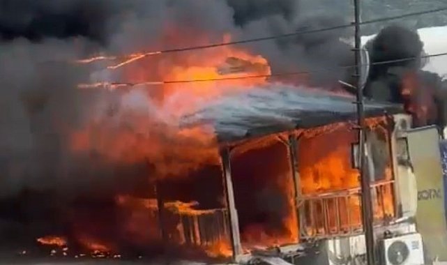 Mersin'de çıkan yangınları itfaiye ekipleri söndürdü