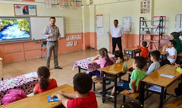 Mersin'in yayla köylerinde öğrencilere diş sağlığı eğitimi