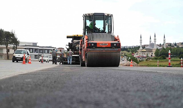 Metrobüs hattında çalışmalar hız kazandı: 10 farklı noktada, aynı anda, gayretle çalışıyorlar