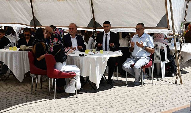 Motosiklet kazasında hayatını kaybeden öğrenciler için mevlit programı düzenlendi