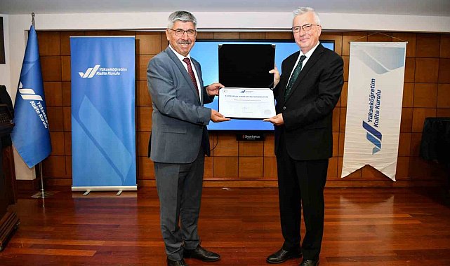 MSKÜ, Kurumsal Akreditasyon Belgesini teslim aldı