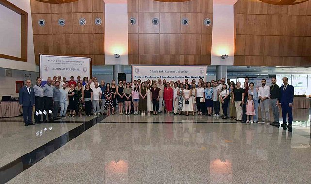 Muğla Sıtkı Koçman Üniversitesi'nde mezunlar buluşması