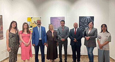 Munzur Üniversitesi resim bölümü sergisi sanatseverlerle buluştu