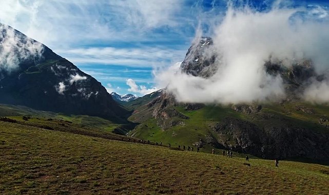 Munzurlar, turistlerin ilgi odağı