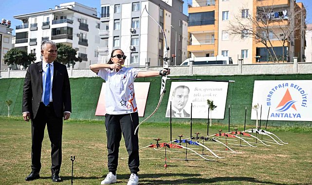 Muratpaşa'da hedef yeni Mete Gazoz'lar yetiştirmek