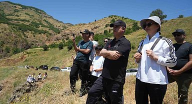 Muş Valisi Çakır ve doğa tutkunları, Muş'un doğal güzelliklerini keşfe çıktı