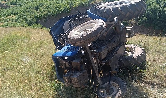 Muş'ta traktör devrildi: 1 yaralı