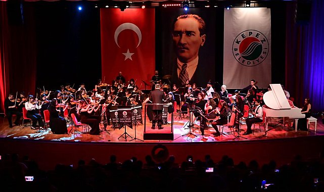 Müziğin genç yetenekleri Kepez'de yetişiyor