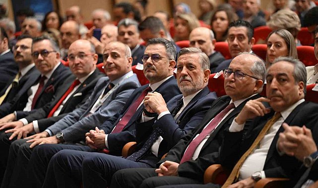 Next Level Uludağ Zirvesi Bursa Business School'da başladı