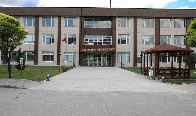 NÖHÜ Diş Hastanesi ilklere imza atmaya devam ediyor