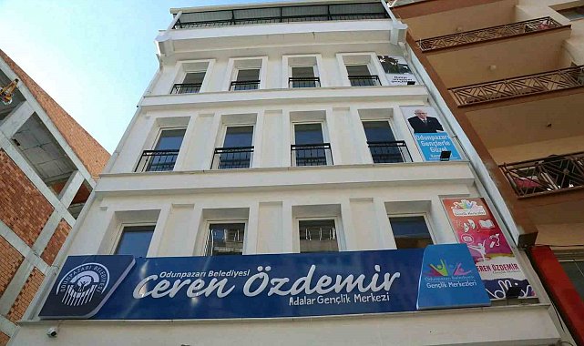 Odunpazarı Belediyesi'nden eğitime büyük destek