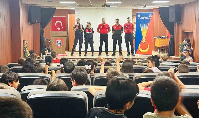 Öğrencilere jandarma mesleği tanıtıldı