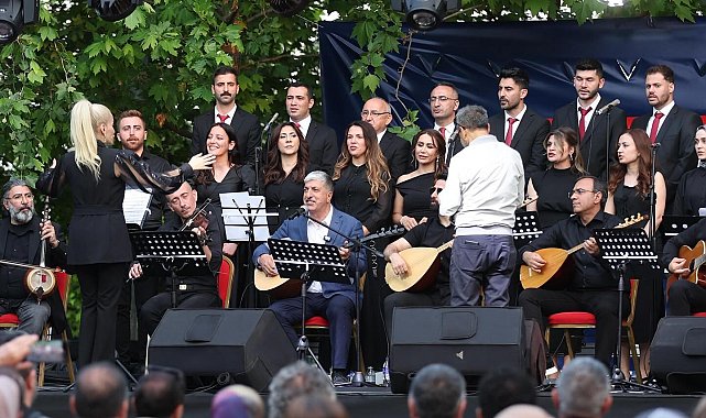 Öğretmenler korosundan unutulmaz türkü gecesi