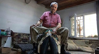 Öğretmenliği değil, çıraklığını seçtiği mesleğinin son temsilcisi