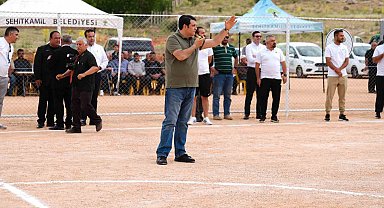 Öğümsöğüt'e futbol sahası