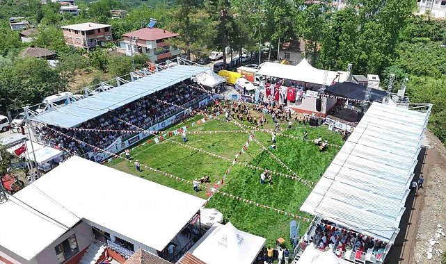 Oğuzlu Yağlı Güreşleri'nde tarihi yüzüncü yıl coşkusu