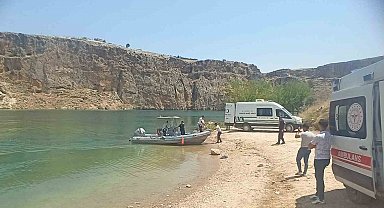 Onurcan Özdemir'in cansız bedeni olay yeri incelemesinin ardından adli tıp kurumu morguna kaldırıldı