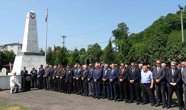 Ordu'da arefe gününde şehitlikler ziyaret edildi