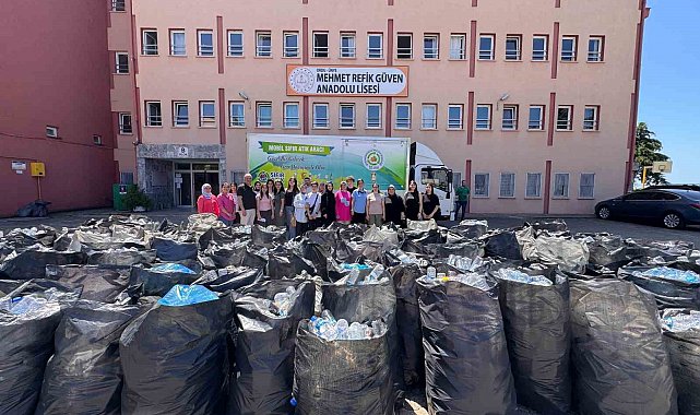 Ordu'da öğrenciler 67 bin pet şişeyi geri dönüşüme kazandırdı