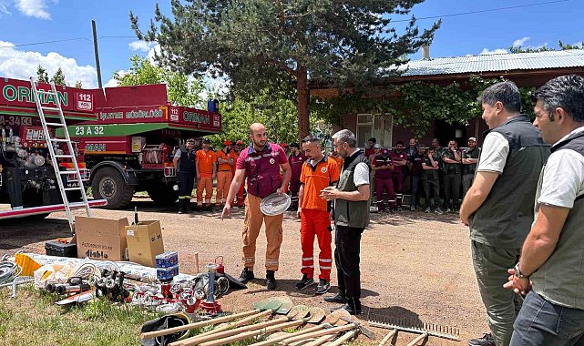 Orman muhafaza memurlarına ve yangın gönüllülerine eğitim verildi